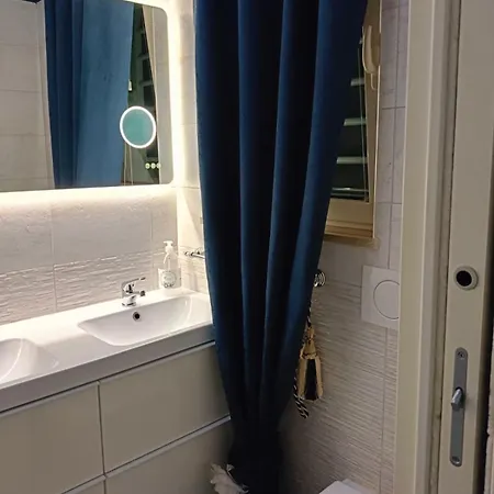 Flower's House Di Doris Simone Вилла *