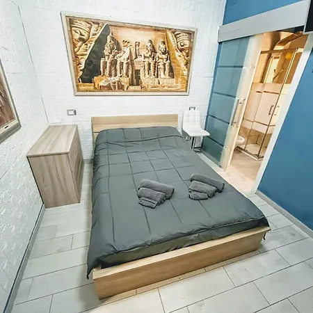 Flower's House Di Doris Simone ヴィラ バーリ