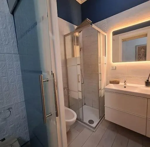 Villa Flower's House Di Doris Simone *