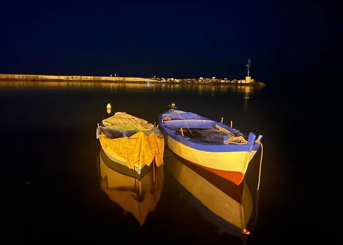 Flower's House Di Doris Simone バーリ