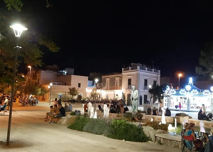 Flower's House Di Doris Simone * バーリ