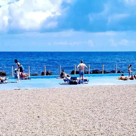 Flower's House Di Doris Simone * باري