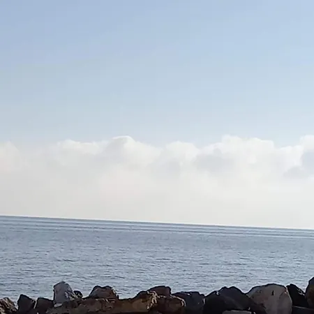 Flower's House Di Doris Simone فيلة