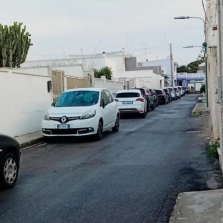 Flower's House Di Doris Simone فيلة